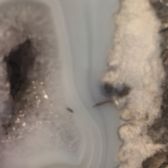 SOLD!Whole Geode Cut in Half and Polished Agate - Picture 8 of 8